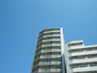 池袋駅 徒歩10分 
構造:鉄骨鉄筋コンクリート造